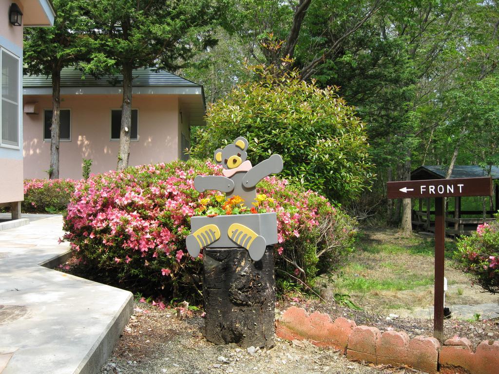 Pension Laurel นาสุ ภายนอก รูปภาพ